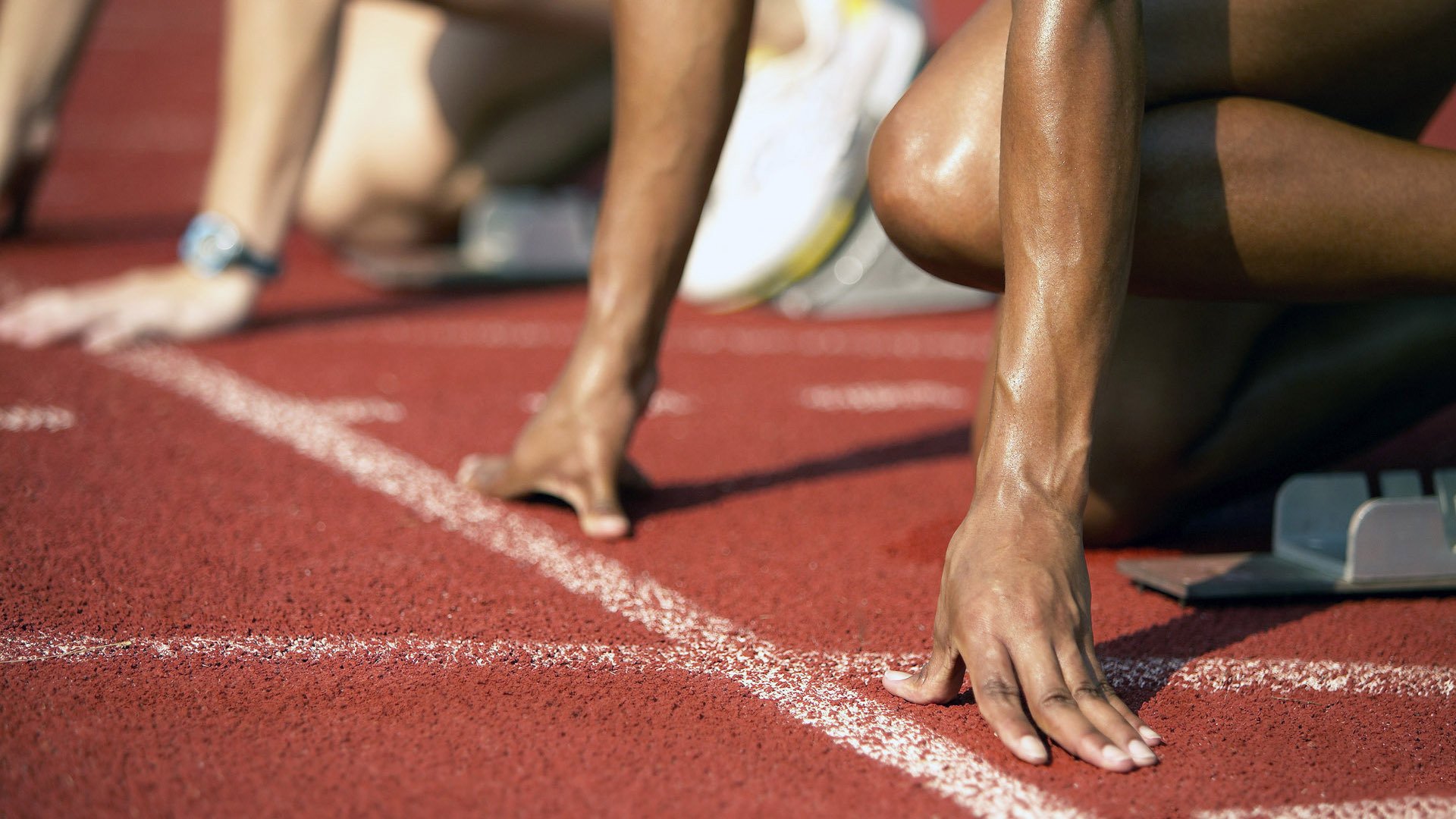 体育新闻中心记者前线速报，体育新闻报道栏目